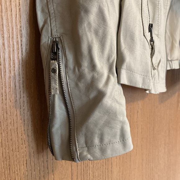 *LAST CHANCE* Max studio jacket - Picture 3 of 6